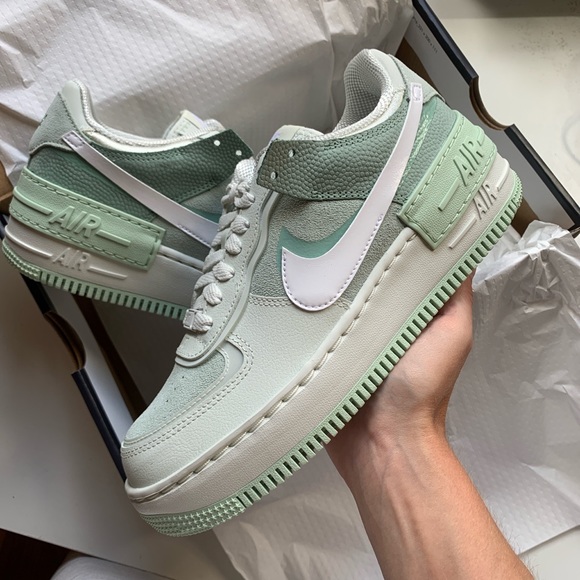 Womens Nike Air Force 1 Shadow Pistachio Frost - Picture 1 of 9